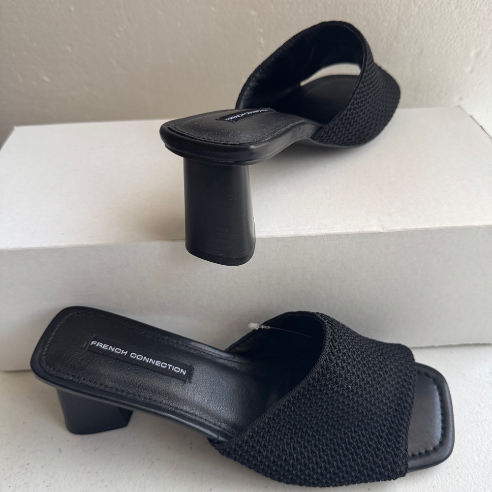 French Connection Black Textured Women’s US Size 9 Slip On Block Heeled Sandals